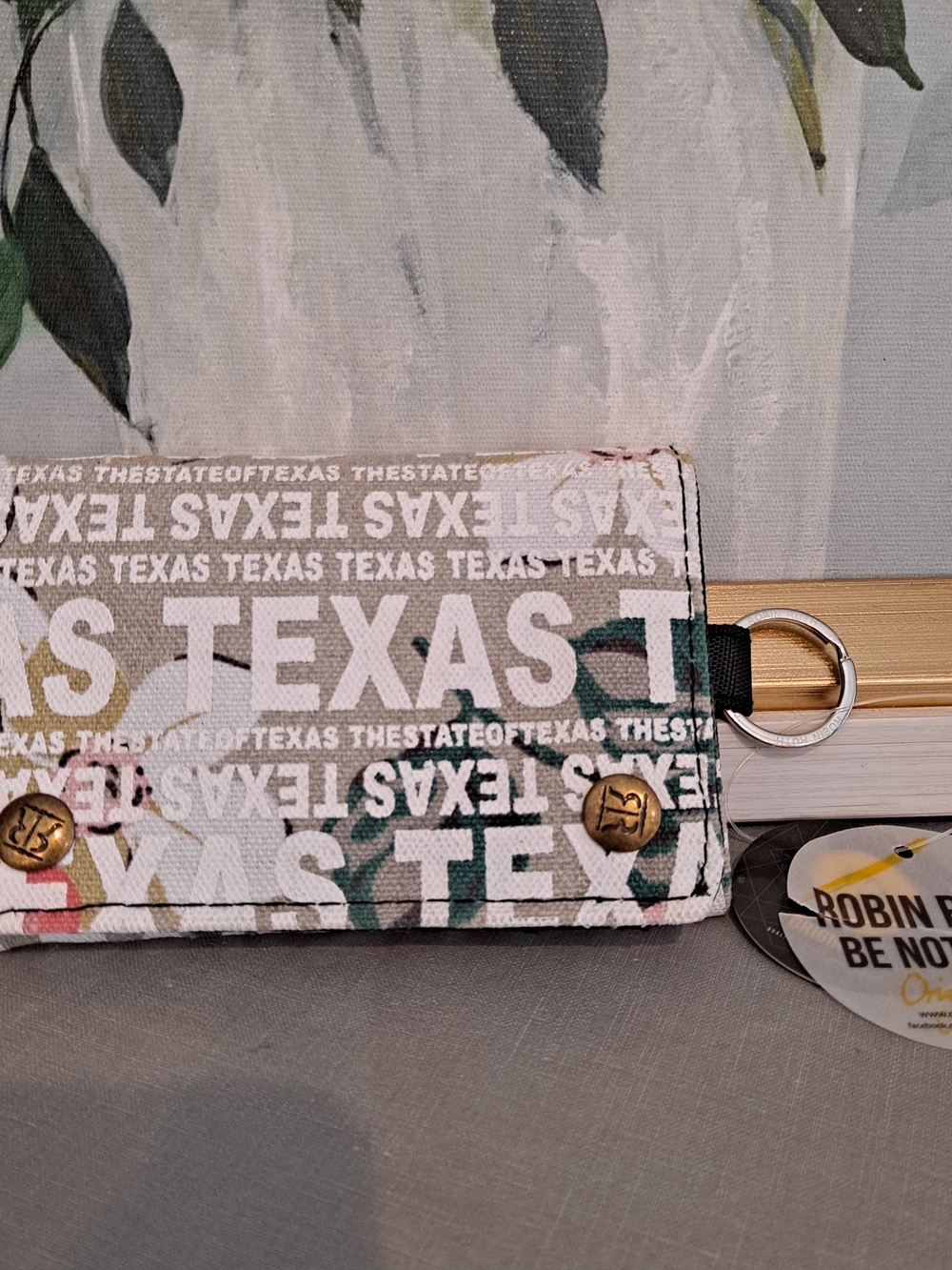 Robin Ruth White Gray Floral Texas Print Bifold Cotton Wallet NWT